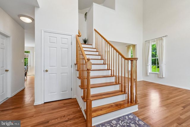 50 HUDNUT LN, Belle Mead, NJ 08502