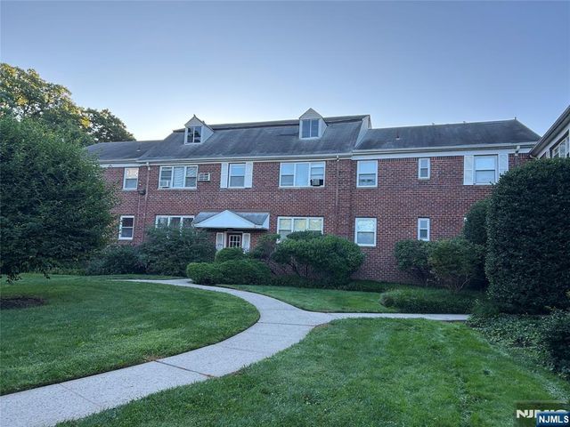 245 Passaic A31, Passaic, NJ 07055