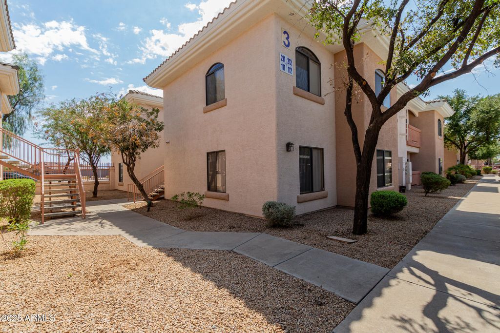 10030 W INDIAN SCHOOL Road 111, Phoenix, AZ 85037 — exterior