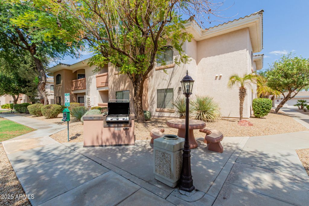 10030 W INDIAN SCHOOL Road 111, Phoenix, AZ 85037 — photo 4
