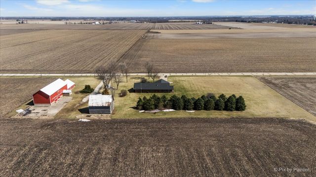983 Council Road, Somonauk, IL 60552