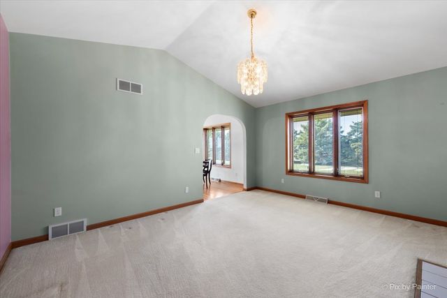 983 Council Road, Somonauk, IL 60552