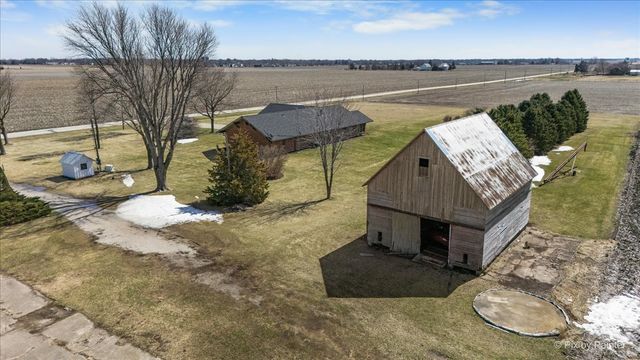 983 Council Road, Somonauk, IL 60552
