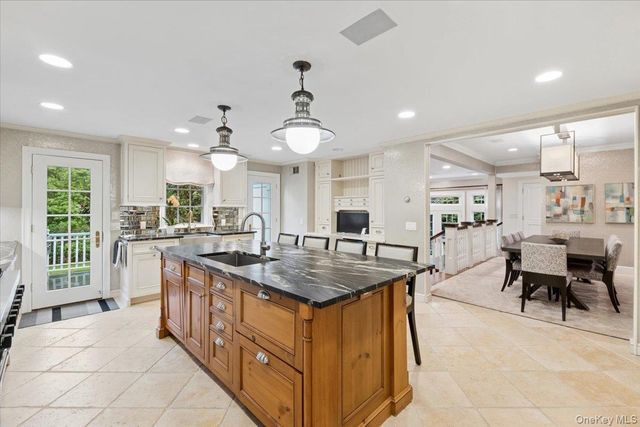 36 Sage Terrace, Scarsdale, NY 10583