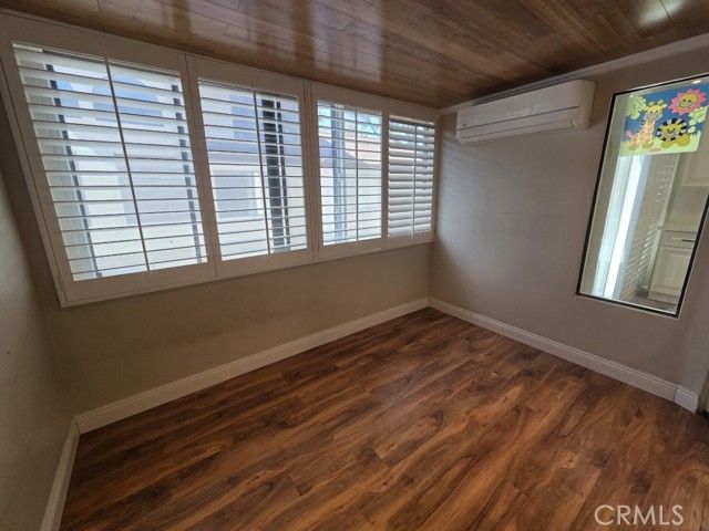 9 Rock Cliff, Pomona, CA 91766