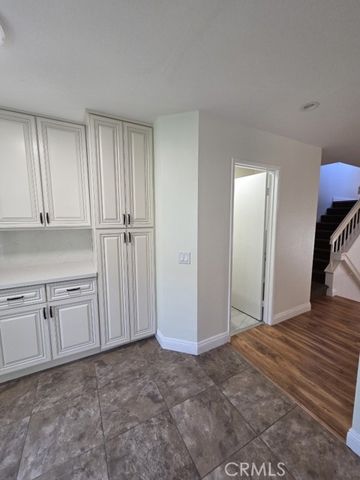 9 Rock Cliff, Pomona, CA 91766