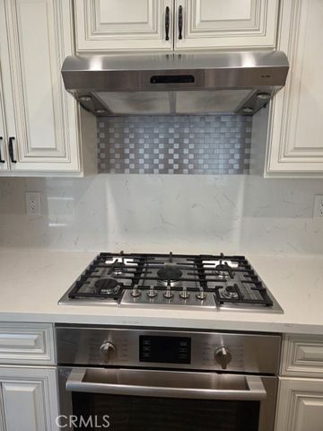 9 Rock Cliff, Pomona, CA 91766