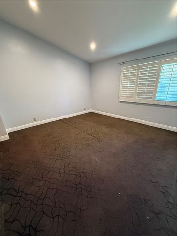 9 Rock Cliff, Pomona, CA 91766