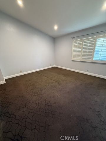 9 Rock Cliff, Pomona, CA 91766