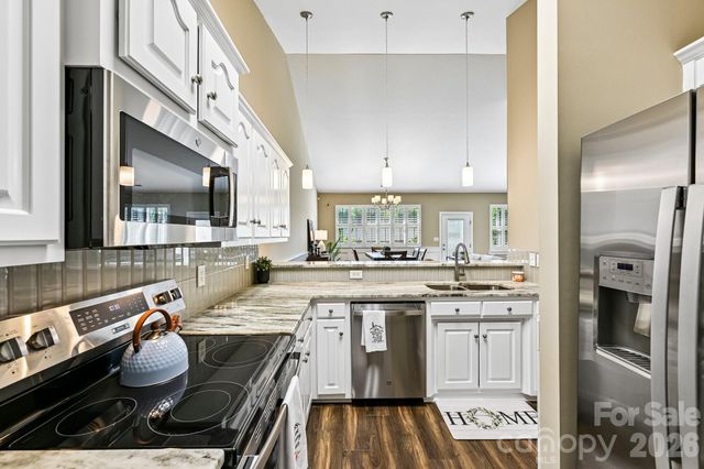 3868 Sage Court, Denver, NC 28037