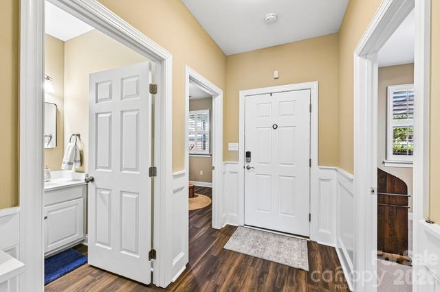 3868 Sage Court, Denver, NC 28037