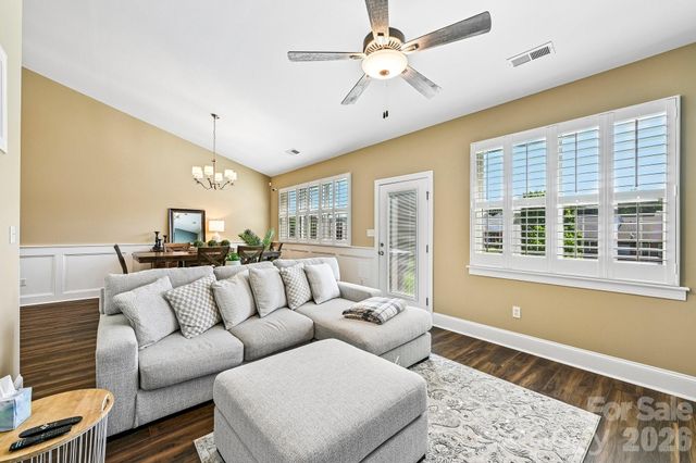 3868 Sage Court, Denver, NC 28037