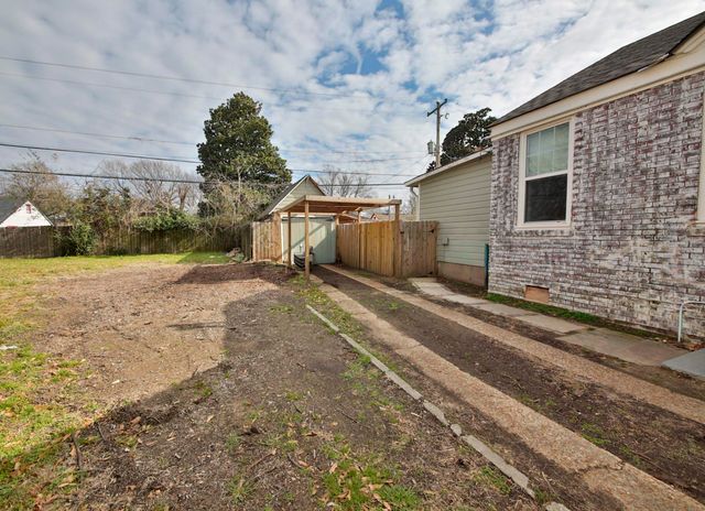 908 BARBARA DR, Memphis, TN 38108