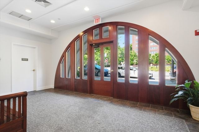 1601 Beacon Street 302, Brookline, MA 02446