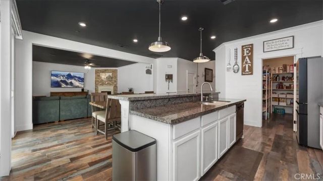 4042 Quartzite, San Bernardino, CA 92407