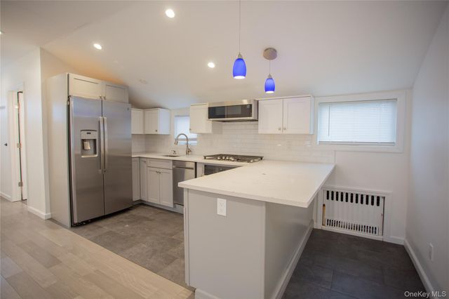 105 Pacific Boulevard, Long Beach, NY 11561