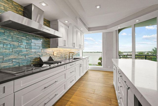 3100 S Ocean Boulevard 306n, Palm Beach, FL 33480