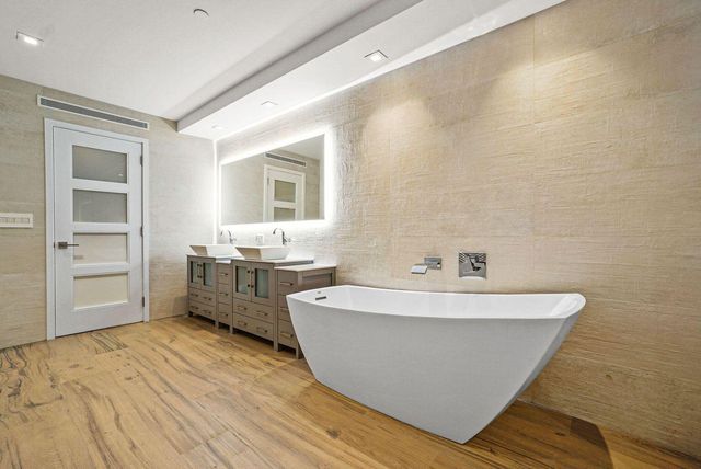 3100 S Ocean Boulevard 306n, Palm Beach, FL 33480