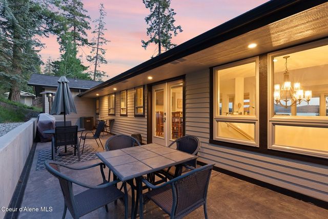 2406-1 S Silver Beach Rd, Coeur D'alene, ID 83814