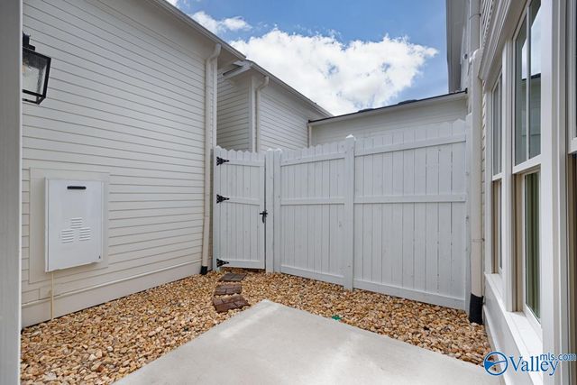 19 Eddy Street NW, Huntsville, AL 35806