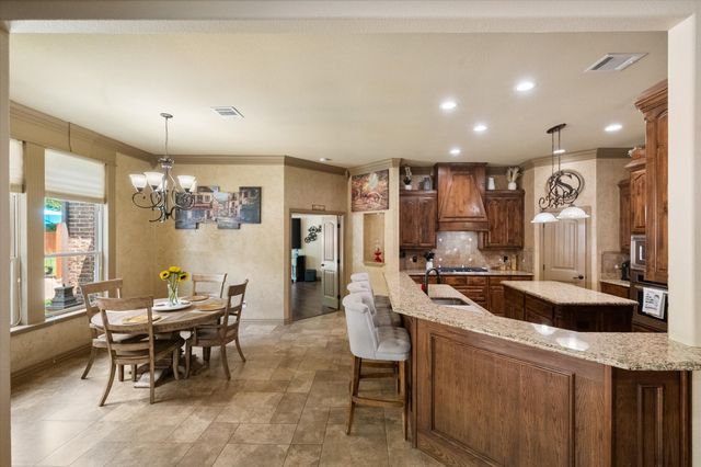 813 Rio Grande Drive, Mansfield, TX 76063