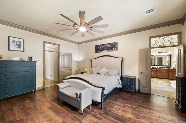 813 Rio Grande Drive, Mansfield, TX 76063