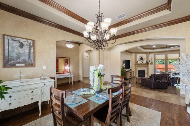 813 Rio Grande Drive, Mansfield, TX 76063