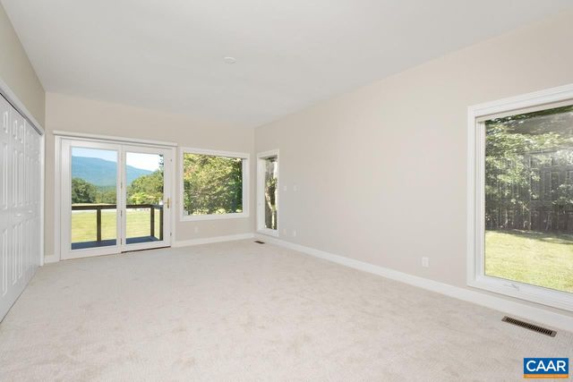 8540 TAYLOR CREEK RD, Afton, VA 22920