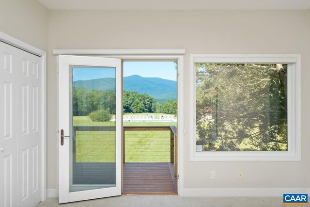 8540 TAYLOR CREEK RD, Afton, VA 22920