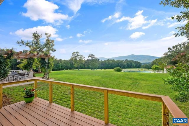 8540 TAYLOR CREEK RD, Afton, VA 22920