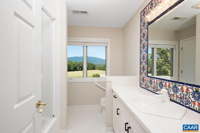 8540 TAYLOR CREEK RD, Afton, VA 22920