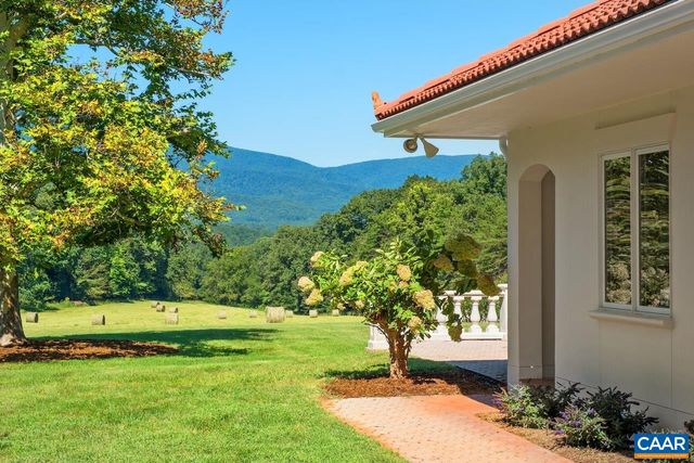 8540 TAYLOR CREEK RD, Afton, VA 22920