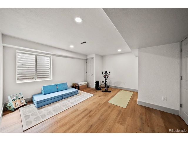 9943 Norfolk St, Commerce City, CO 80022