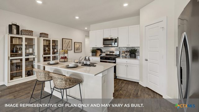 108 SOUTH PLAINS Road, San Marcos, TX 78666