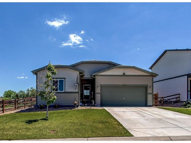 1102 Glen Creighton Dr, Dacono, CO 80514