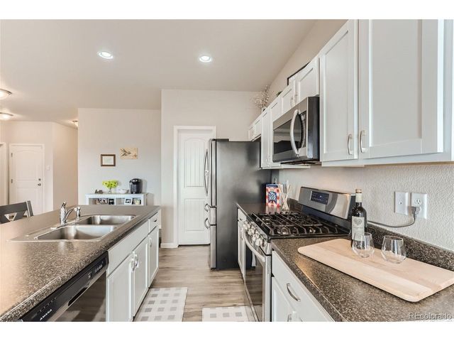 1102 Glen Creighton Dr, Dacono, CO 80514