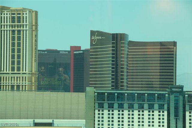 125 East HARMON Avenue 809, Las Vegas, NV 89109