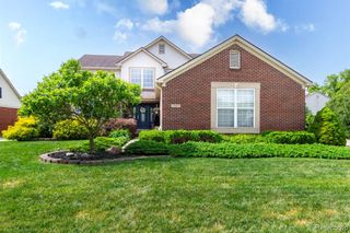25065 Maxwell Lane, Flat Rock, MI 48134