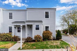 829 OLD SILVER SPRING ROAD, Mechanicsburg, PA 17055
