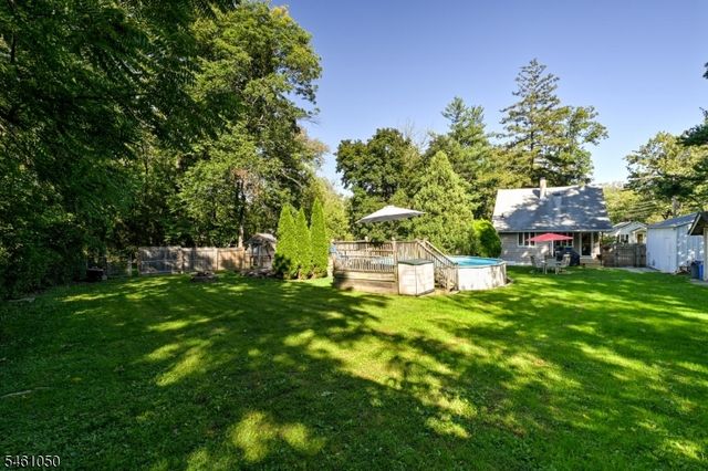 195 Millbrook Ave, Randolph Twp., NJ 07869