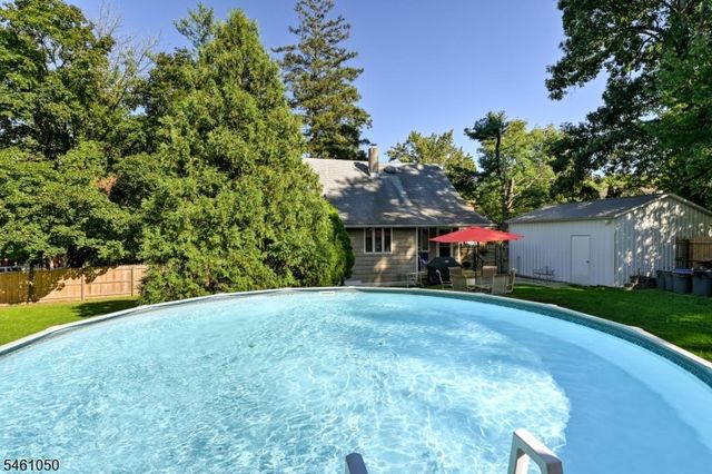 195 Millbrook Ave, Randolph Twp., NJ 07869