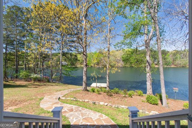 5567 Fisherman Court, Villa Rica, GA 30180