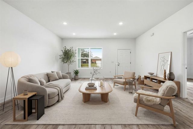 304 PEARL STREET, Haines City, FL 33844