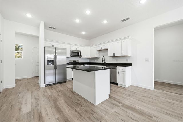 304 PEARL STREET, Haines City, FL 33844