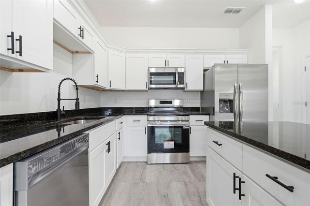 304 PEARL STREET, Haines City, FL 33844