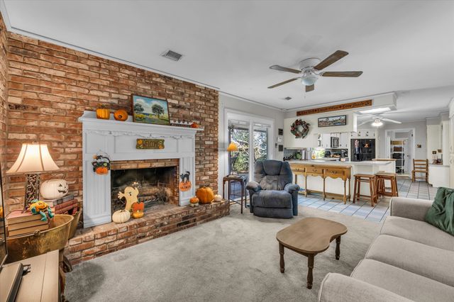 5601 Woodcastle Street, Waco, TX 76710