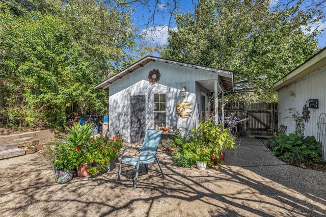 5601 Woodcastle Street, Waco, TX 76710