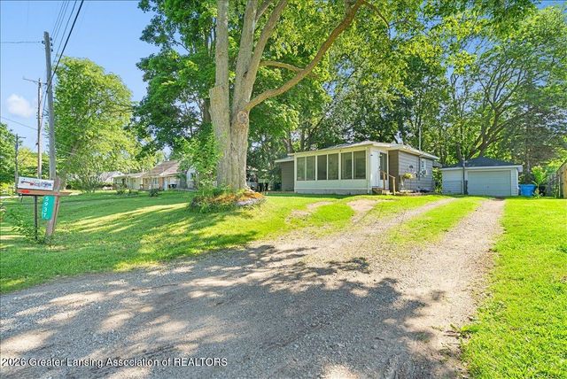5937 Hughes Road, Lansing, MI 48911