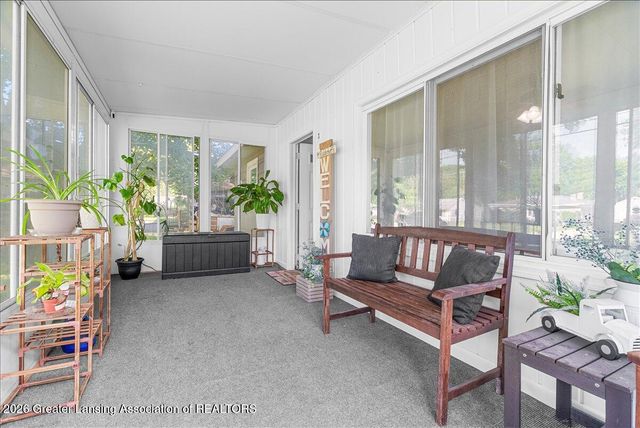 5937 Hughes Road, Lansing, MI 48911