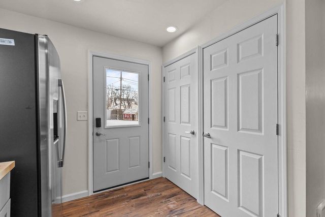 136 W CECIL STREET, Neenah, WI 54956